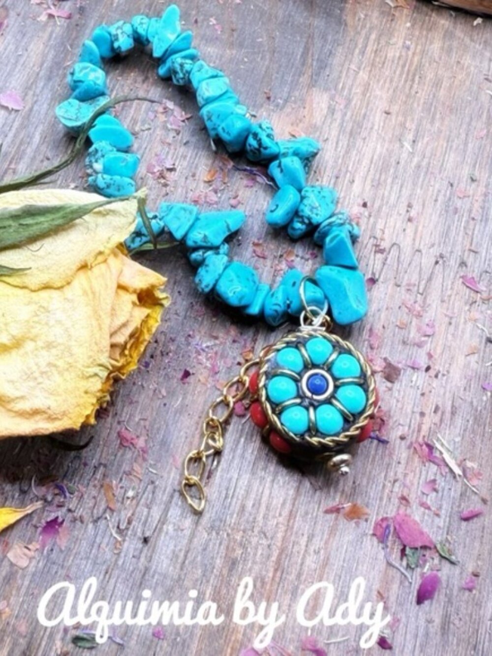 Turquoise statement bracelet - Picture 2 of 2